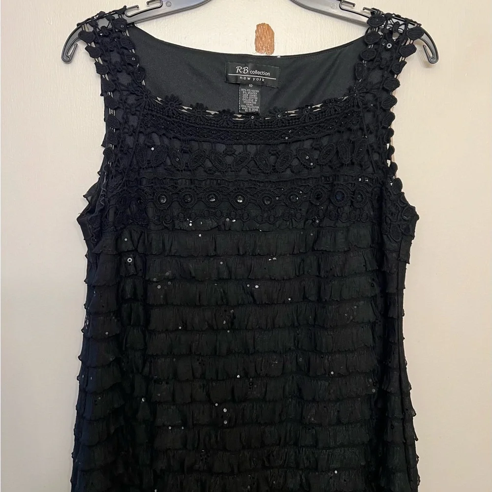 RB Collection Dress - Picture 2 of 6